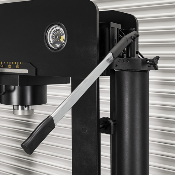 PPF100S_ACT_PUMPING_HANDLE_DFC1168809